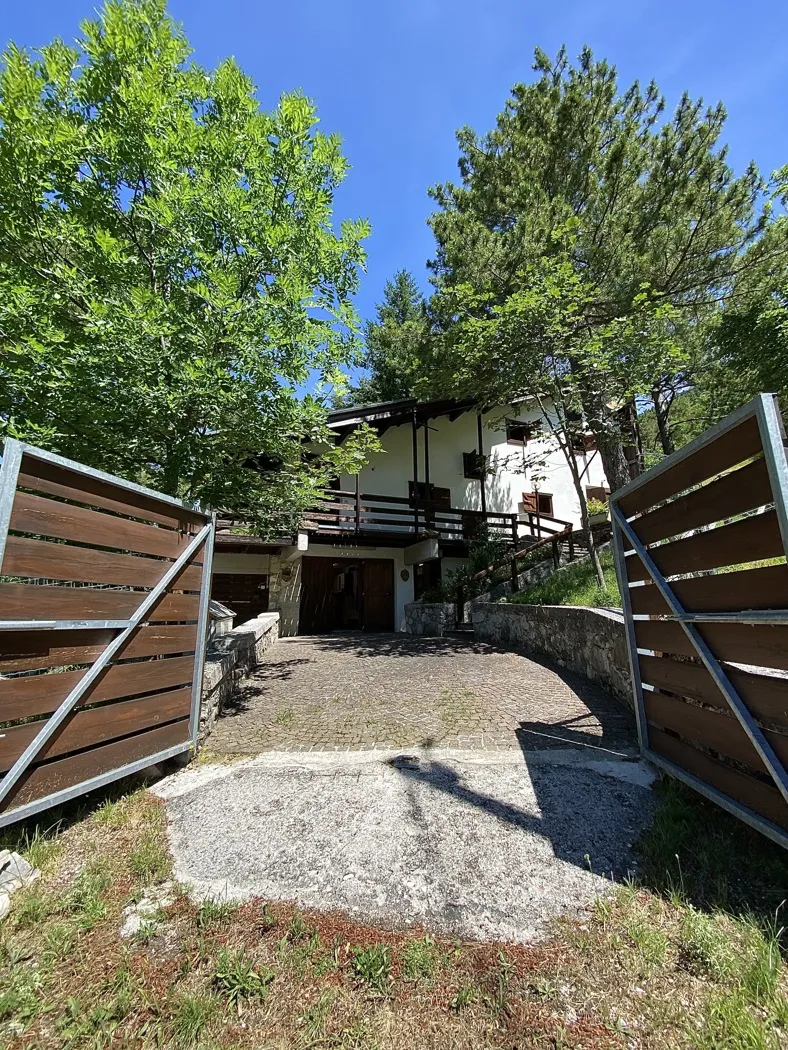 Casa indipendente in vendita a Bolognola - foto 5
