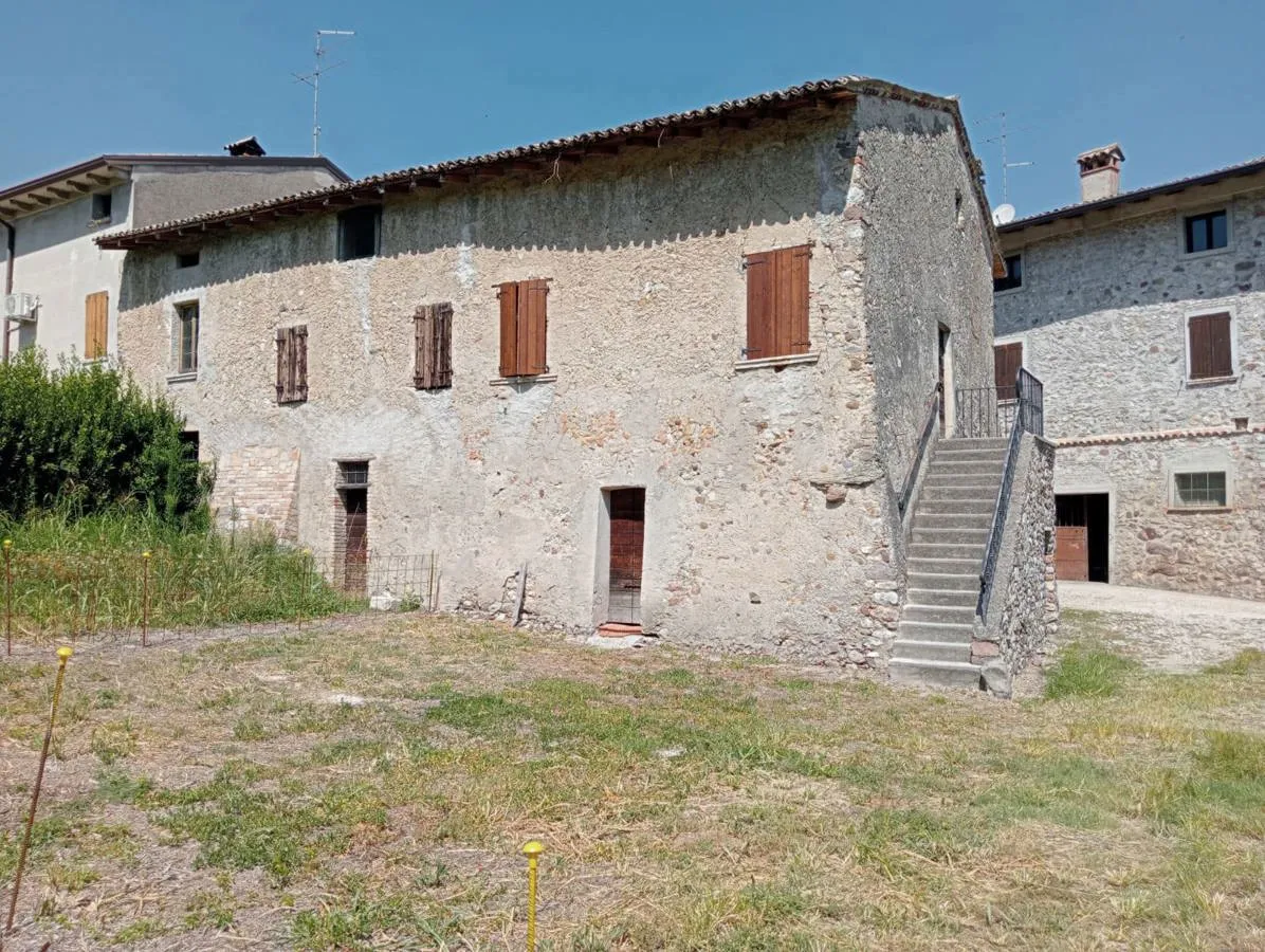 Rustico in vendita a Monzambano - foto 1