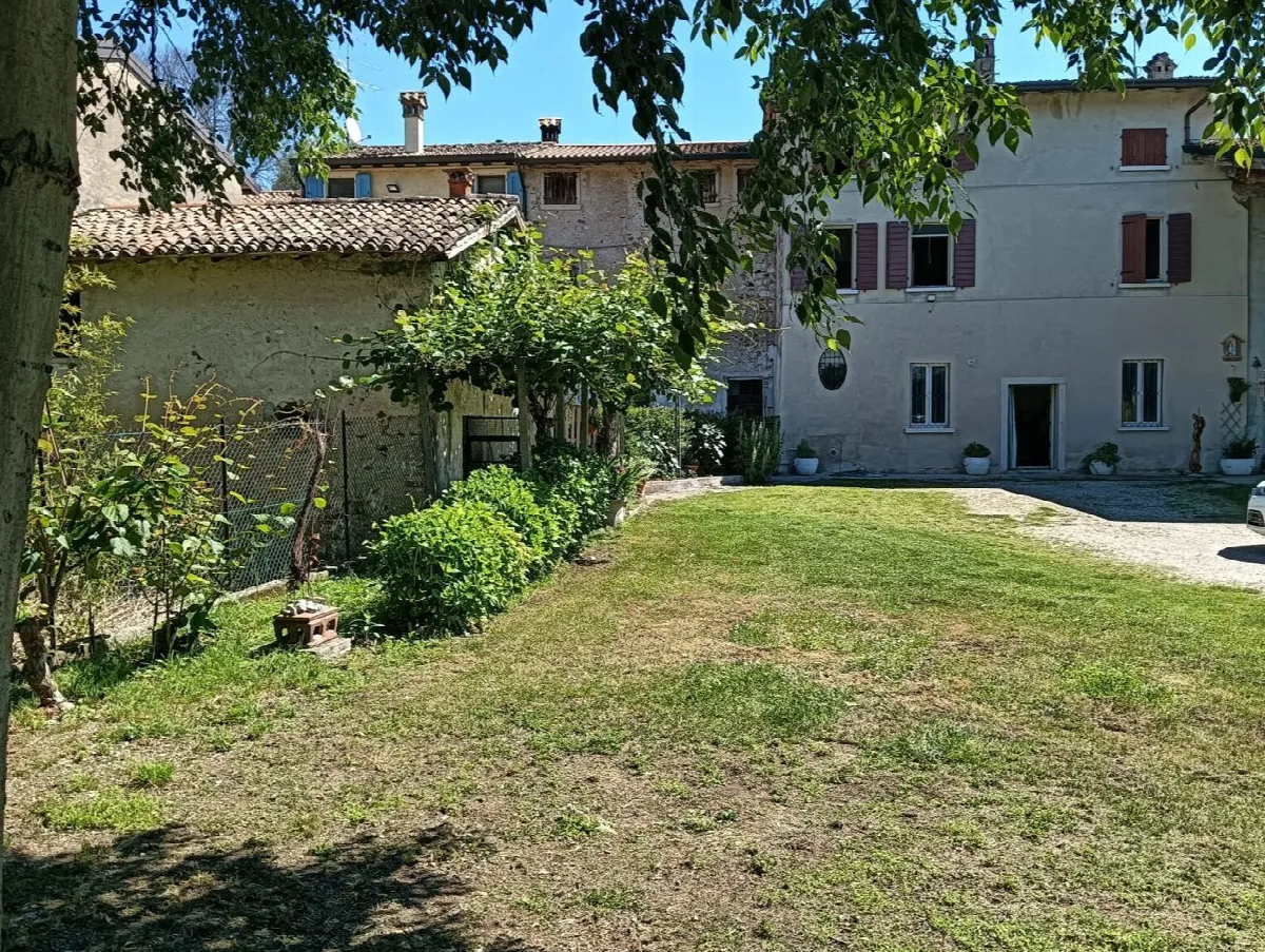 Rustico in vendita a Monzambano - foto 1