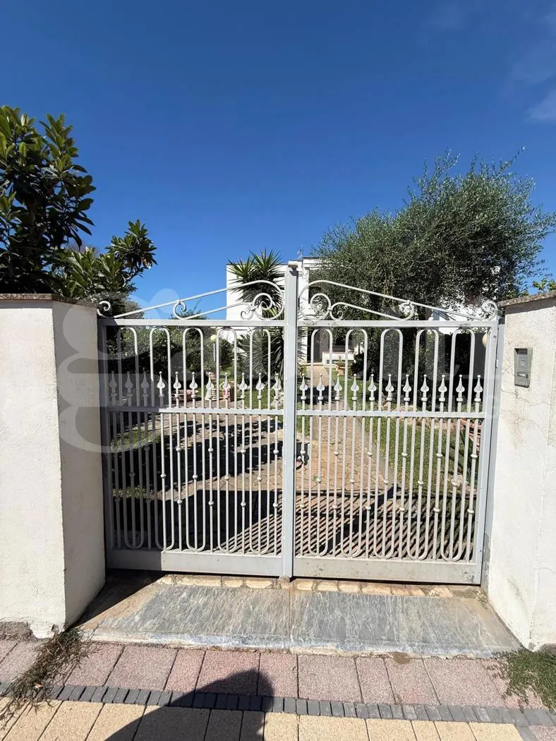 Casa indipendente in vendita a Montalto di Castro - foto 2