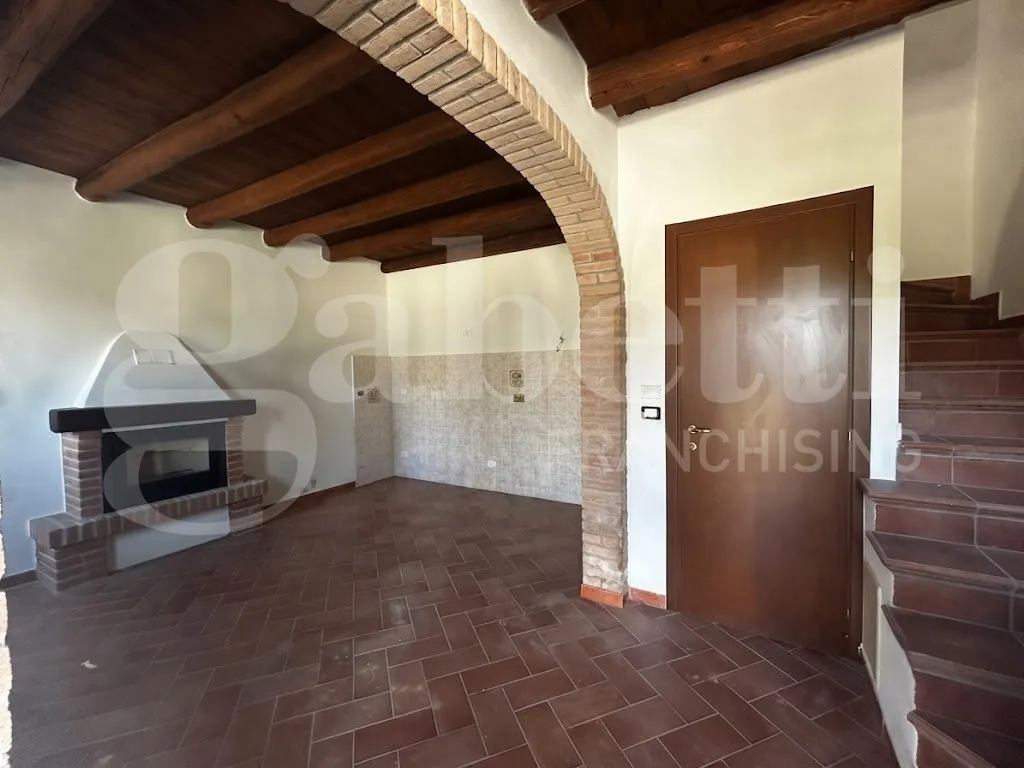 Casa indipendente in vendita a Ceregnano - foto 4
