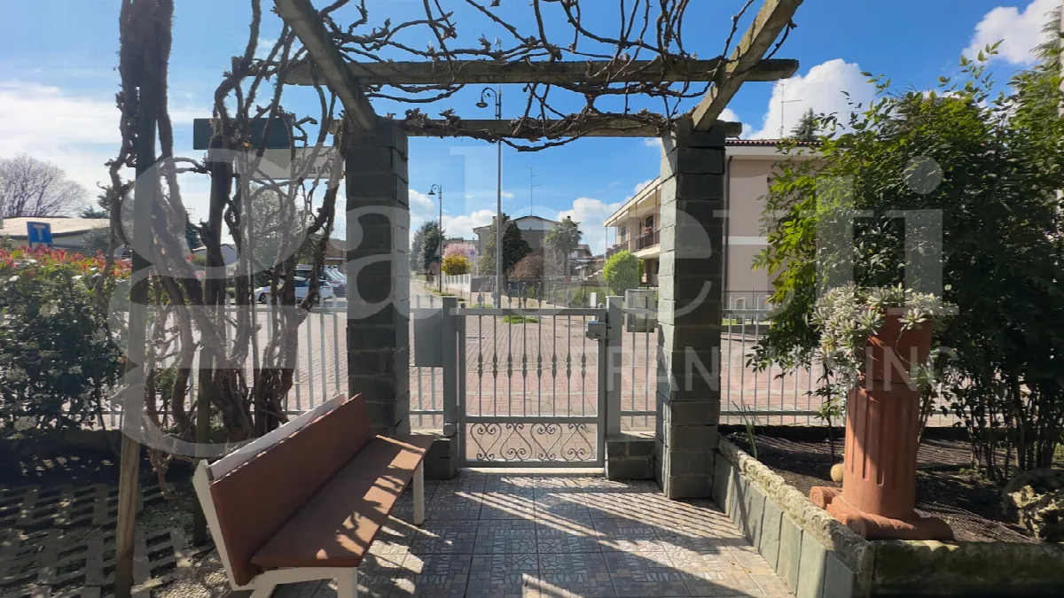 Casa bifamiliare in vendita a Pieve Emanuele - foto 4