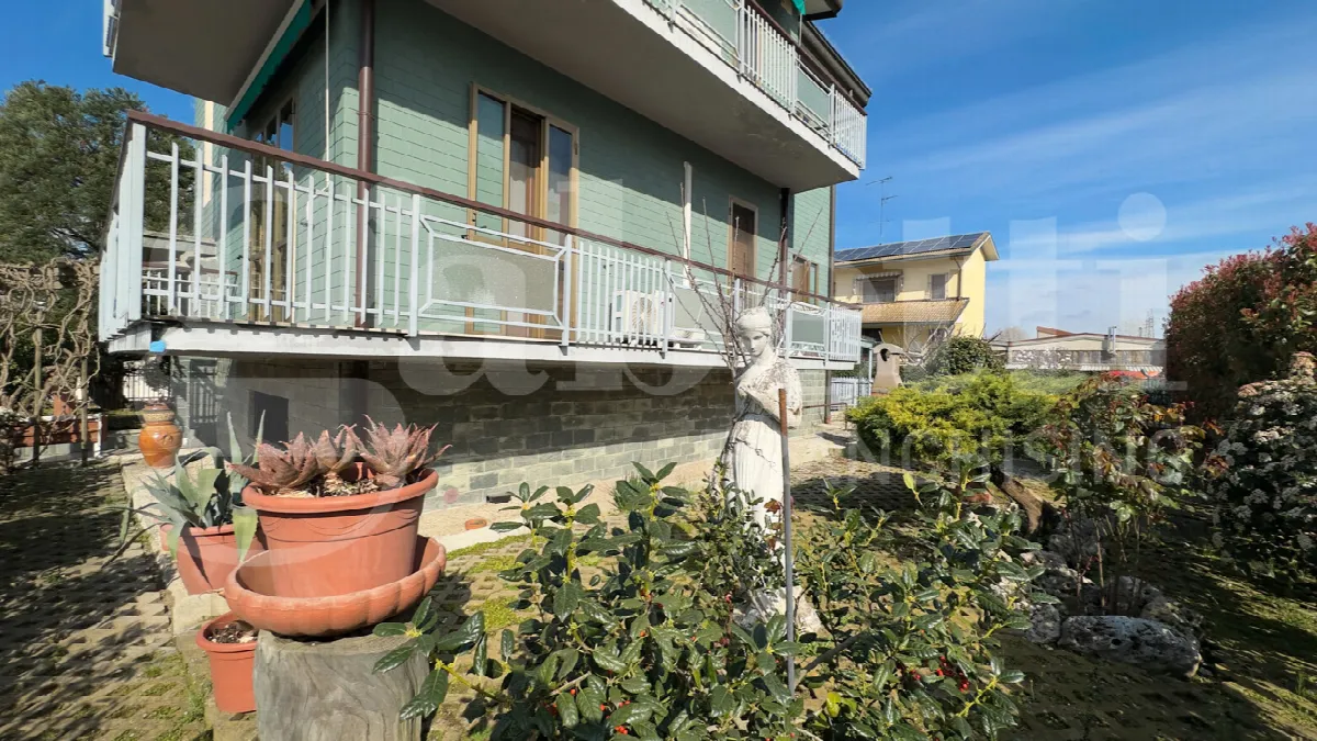 Casa bifamiliare in vendita a Pieve Emanuele - foto 9