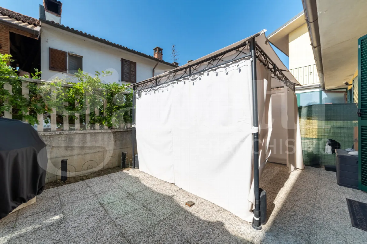 Villetta a schiera in vendita a Vellezzo Bellini - foto 6