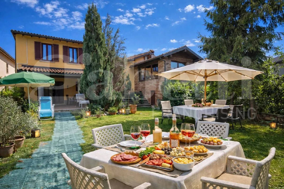 Villa in vendita a Pietra de' Giorgi - foto 1