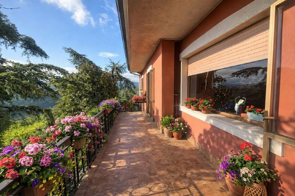 Villa in vendita a San Damiano al Colle - foto 3