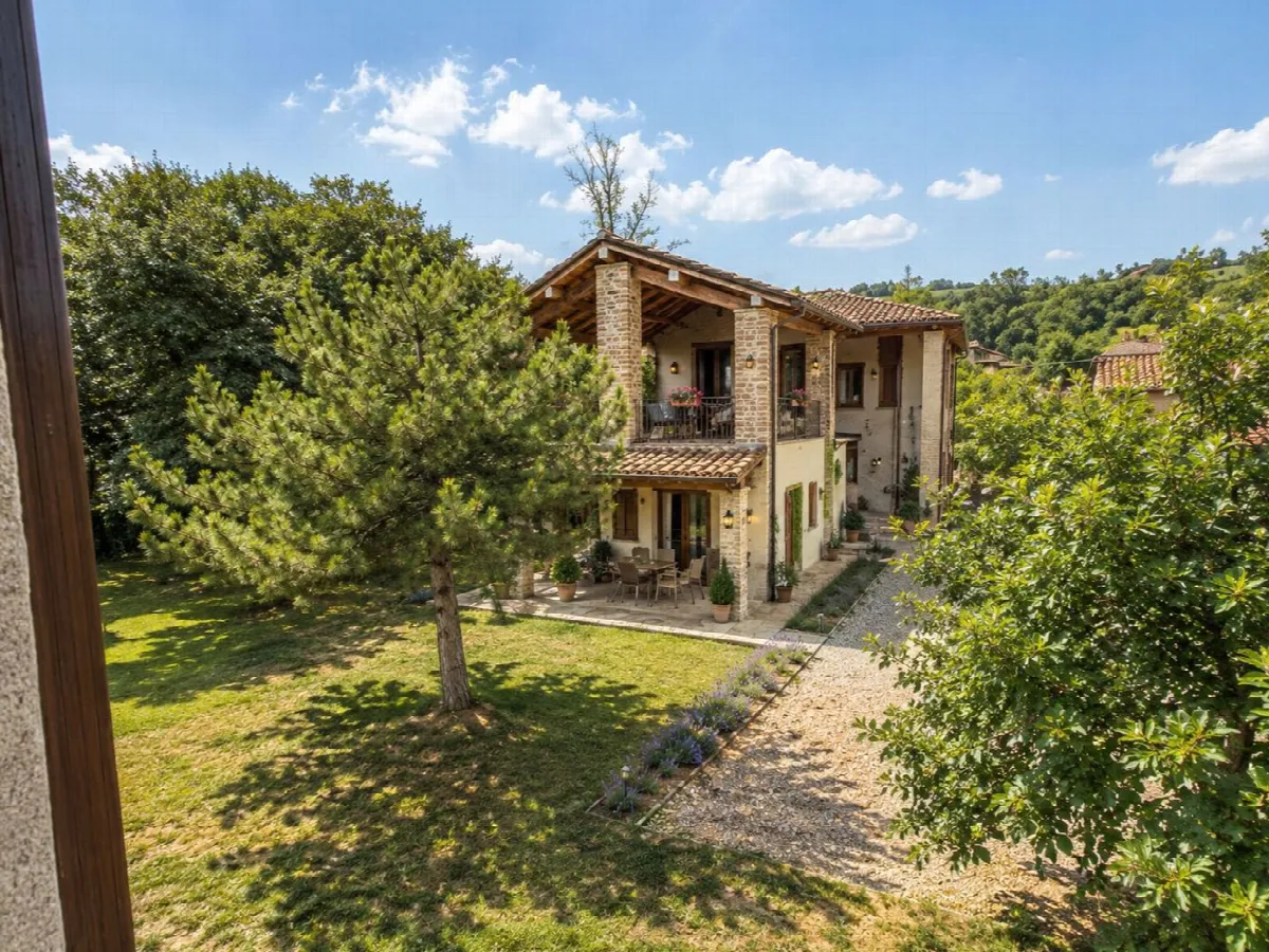 Casa indipendente in vendita a Pietra de' Giorgi - foto 2
