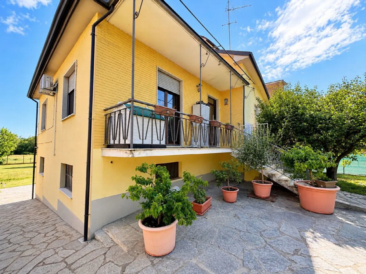 Villa in vendita a Santa Maria della Versa - foto 2