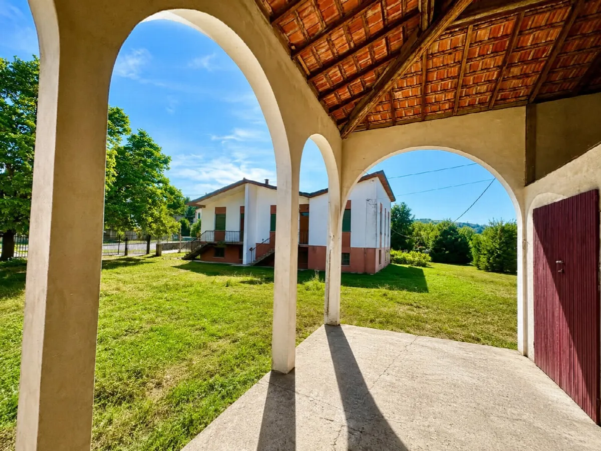 Villa in vendita a Stradella - foto 2