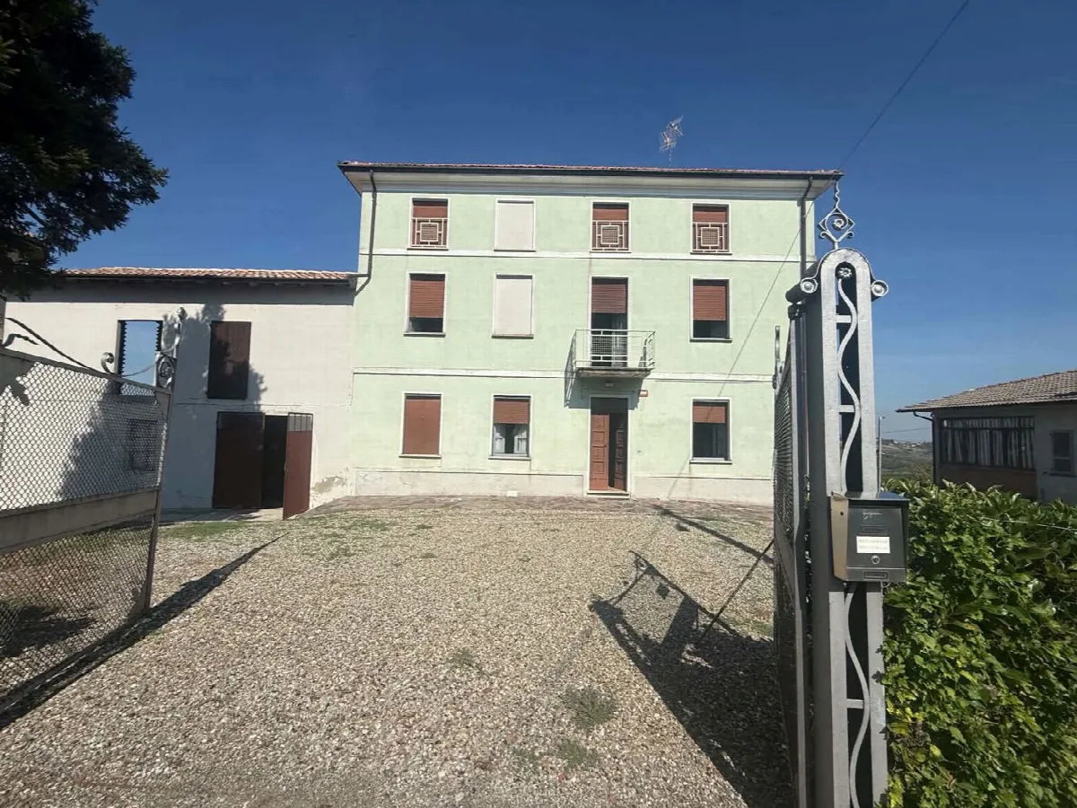 Casa indipendente in vendita a Rovescala - foto 3