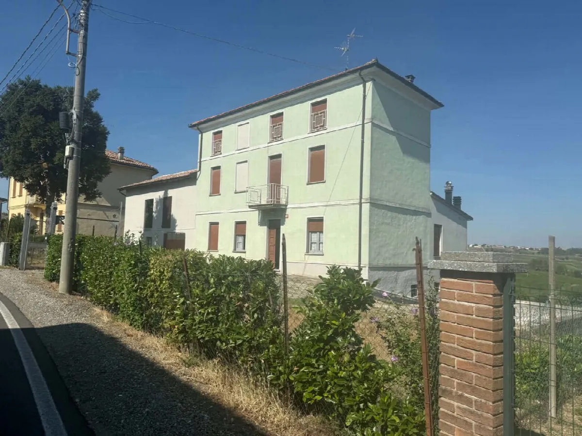 Casa indipendente in vendita a Rovescala - foto 4