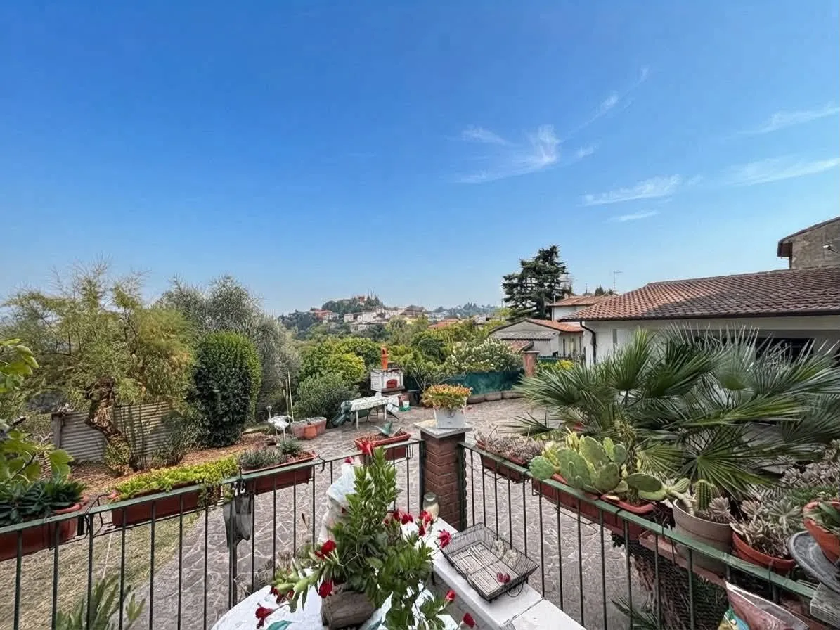 Casa indipendente in vendita a San Damiano al Colle - foto 2