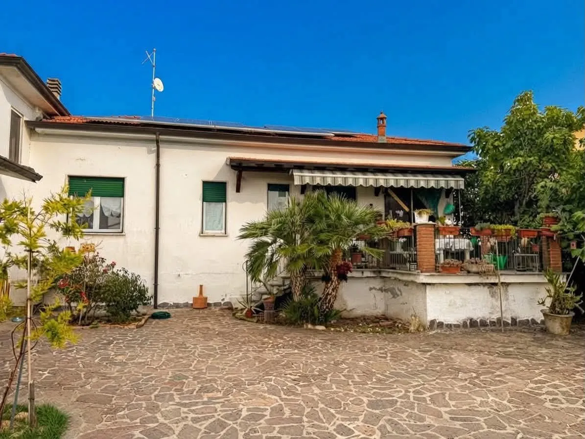 Casa indipendente in vendita a San Damiano al Colle - foto 3