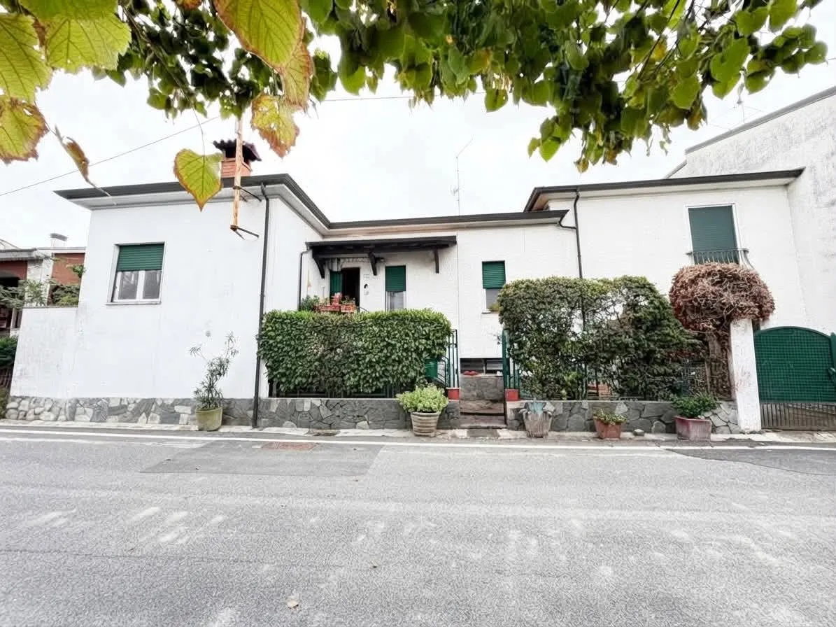 Casa indipendente in vendita a San Damiano al Colle - foto 6