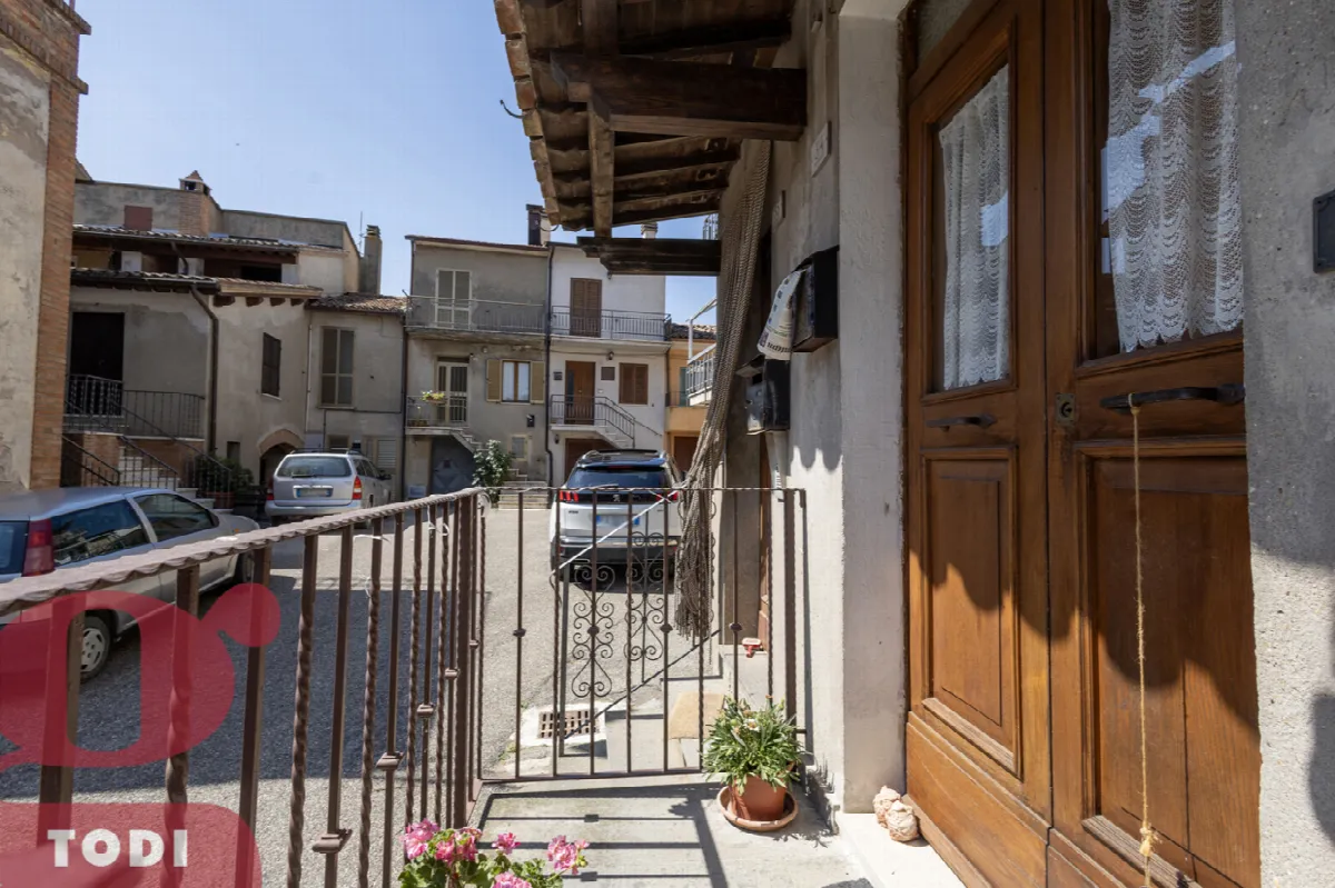 Appartamento in vendita a Todi - foto 1