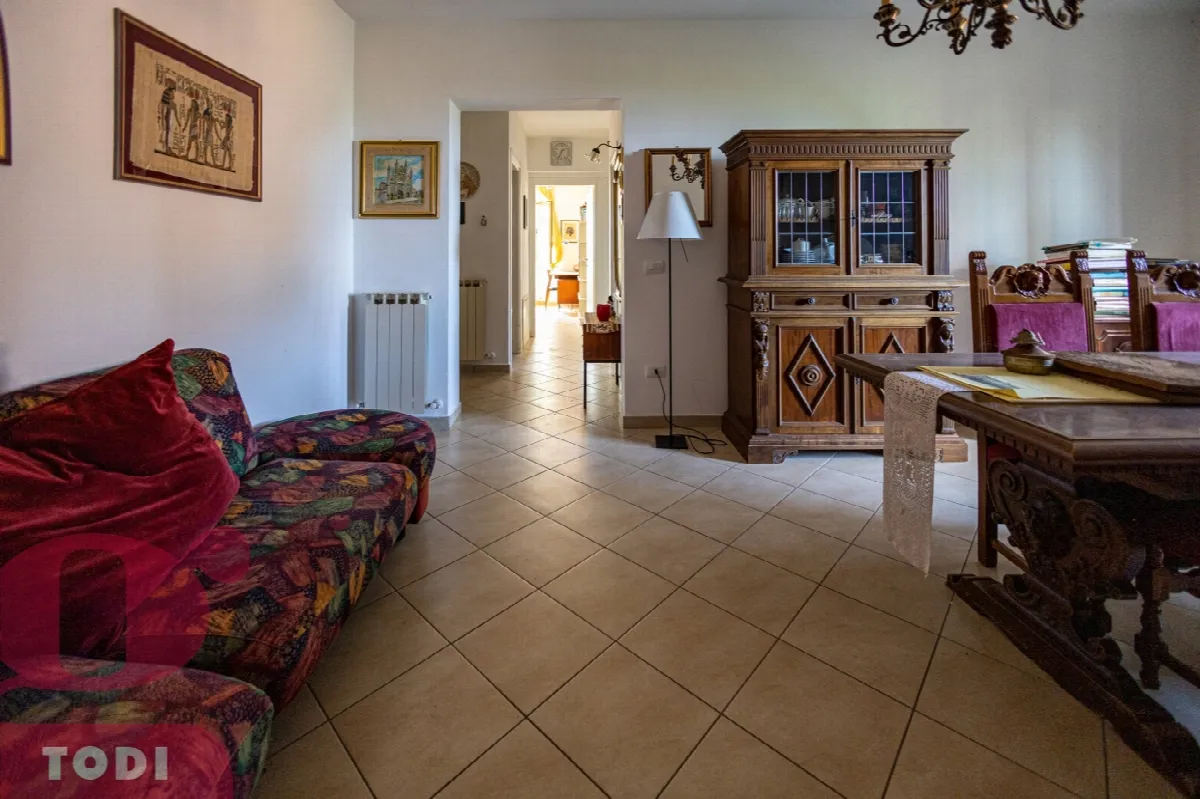 Appartamento in vendita a Todi - foto 1