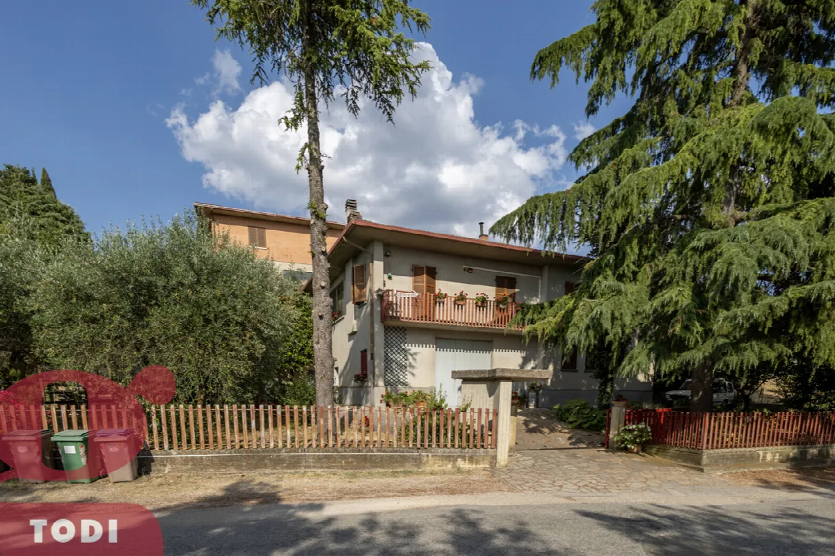 Casa indipendente in vendita a Collazzone - foto 4