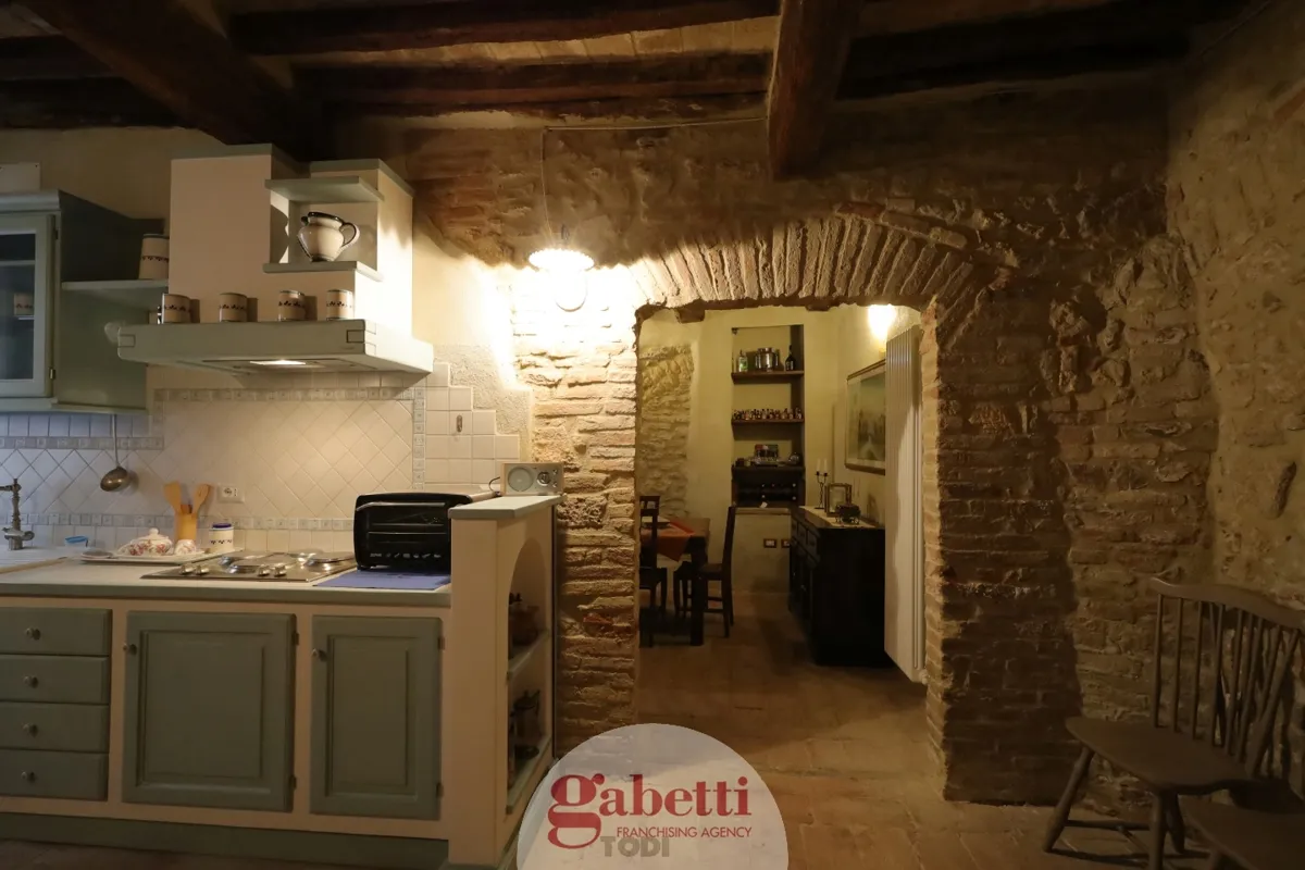 Villetta a schiera in vendita a Todi - foto 3