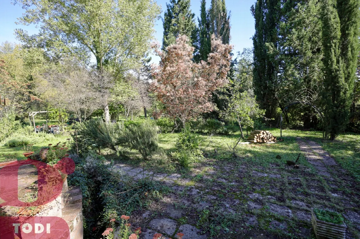 Casa indipendente in vendita a Todi - foto 8