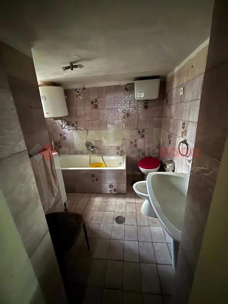 Casa indipendente in vendita a Bari - foto 9