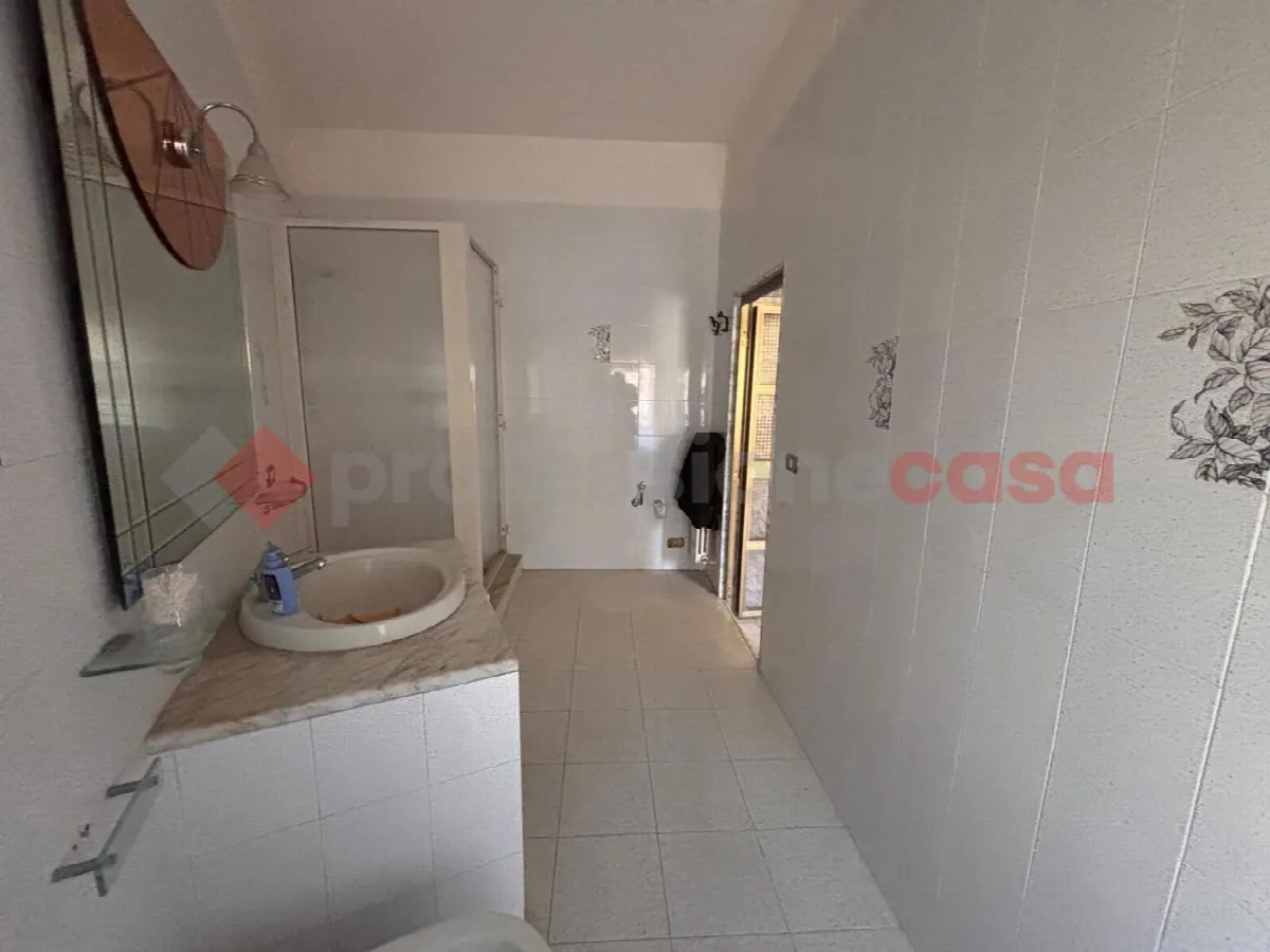 Casa indipendente in vendita a Bari - foto 8