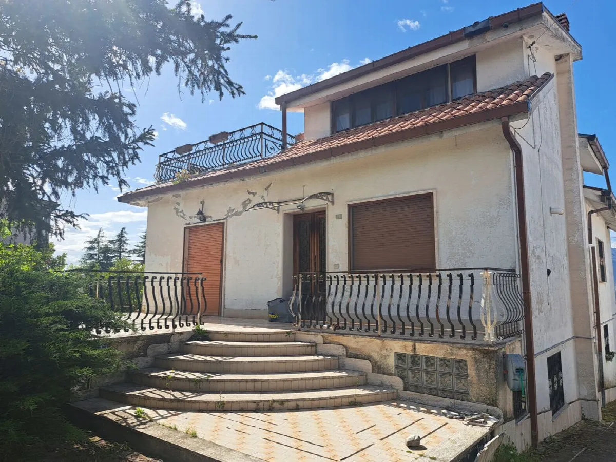 Casa indipendente in vendita a Cervaro - foto 2