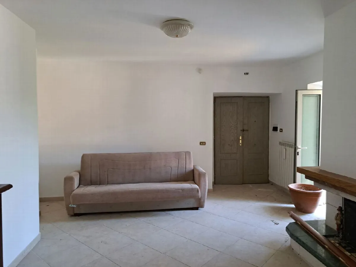 Appartamento in vendita a Cervaro - foto 2