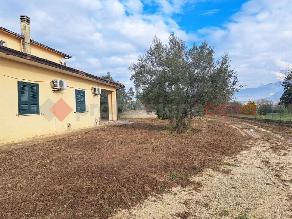 Casa bifamiliare in vendita a Cassino - foto 2