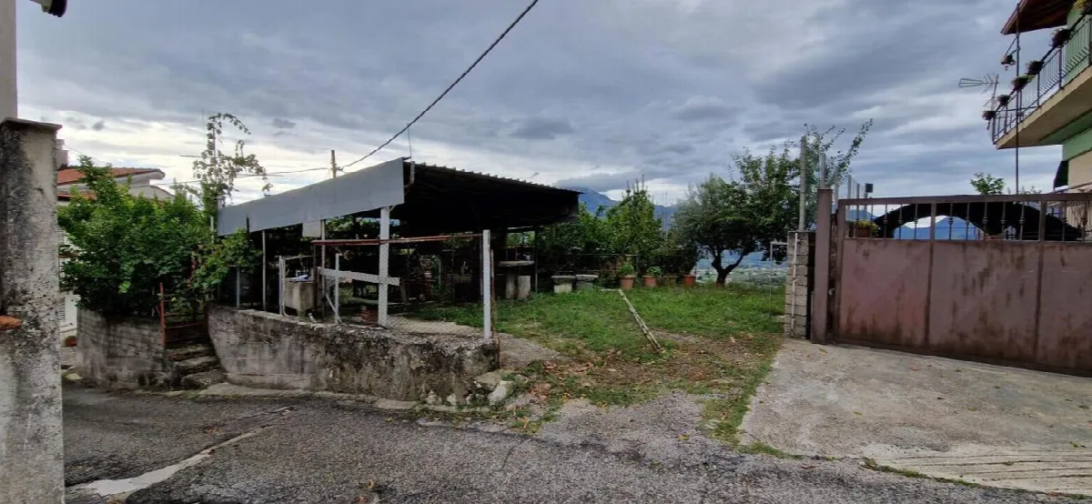 Casa indipendente in vendita a Cassino - foto 1