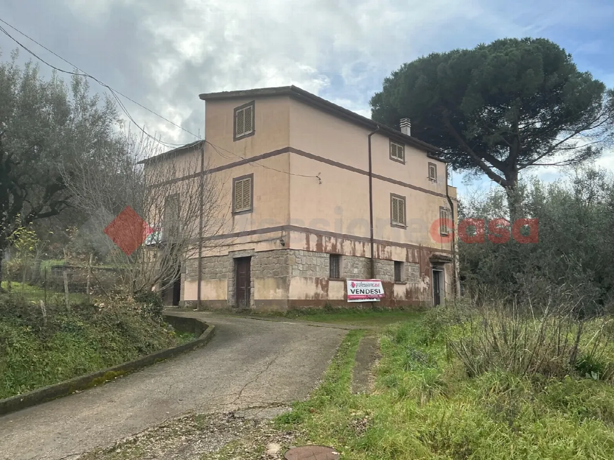 Appartamento in vendita a Galluccio - foto 1