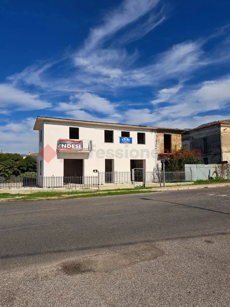 Casa indipendente in vendita a Cervaro - foto 3