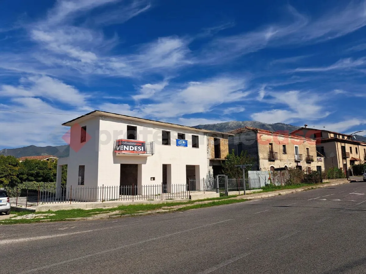 Casa indipendente in vendita a Cervaro - foto 4