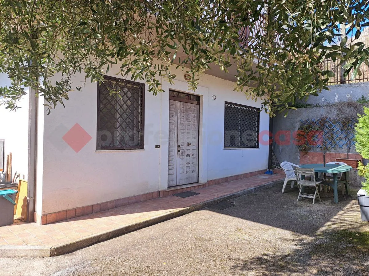 Casa indipendente in vendita a Cervaro - foto 3