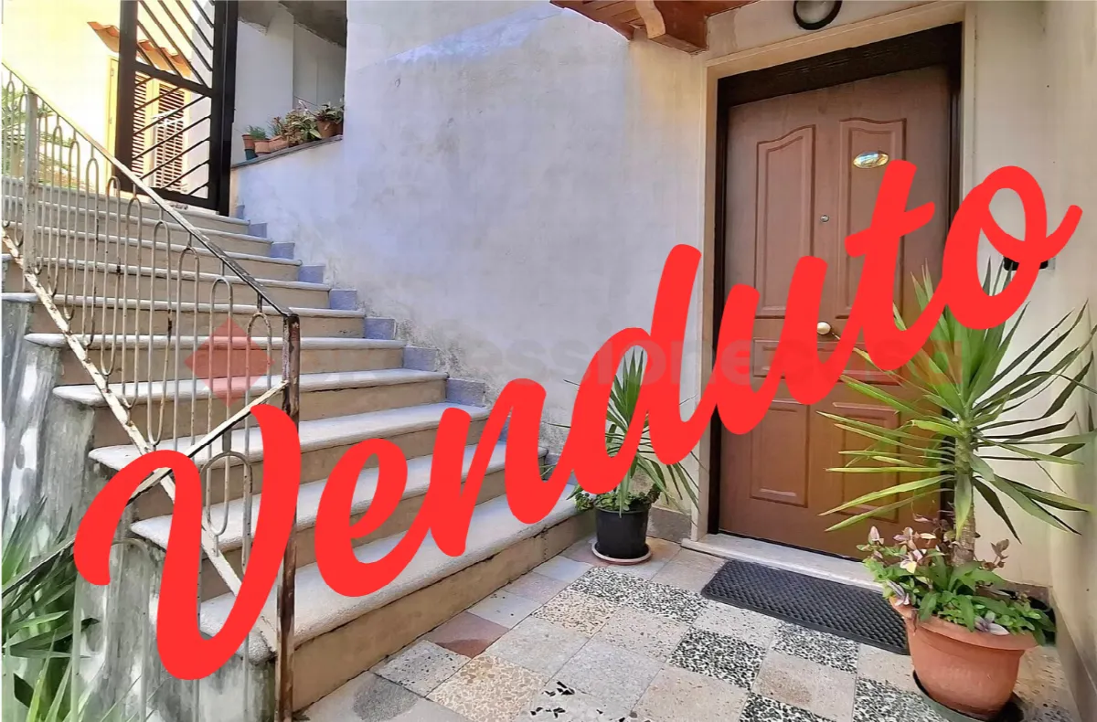 Casa indipendente in vendita a Castel San Giorgio - foto 1