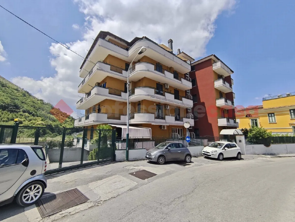 Rustico in vendita a Mercato San Severino - foto 1