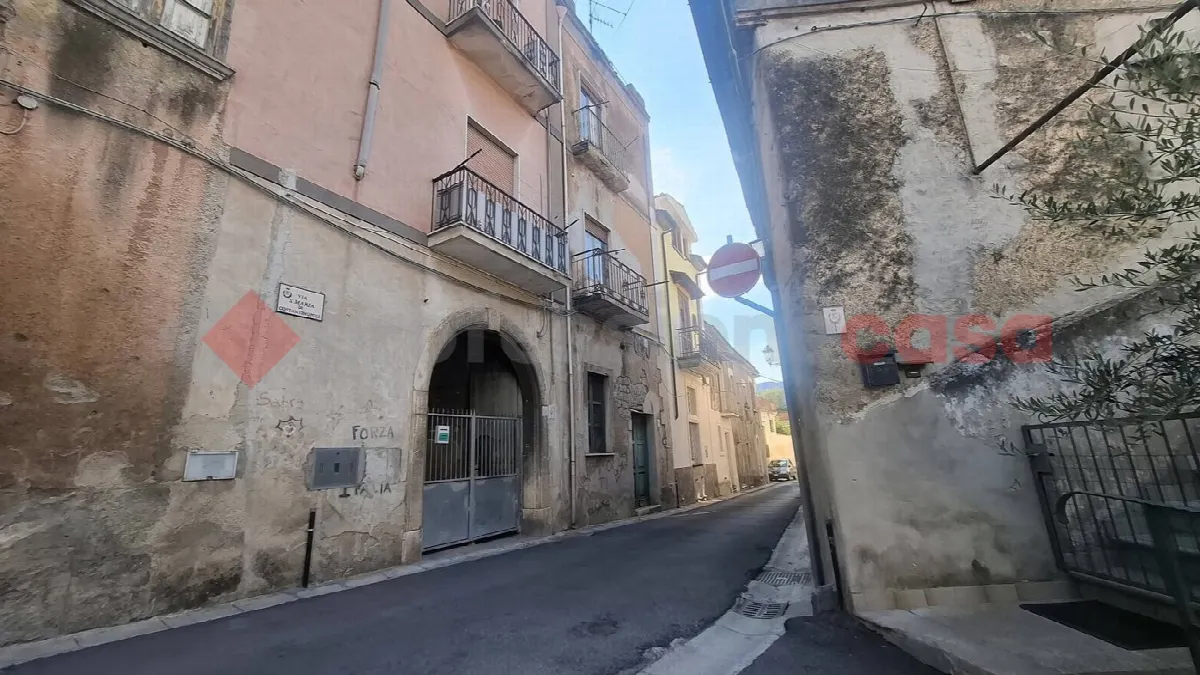 Casa indipendente in vendita a Castel San Giorgio - foto 1