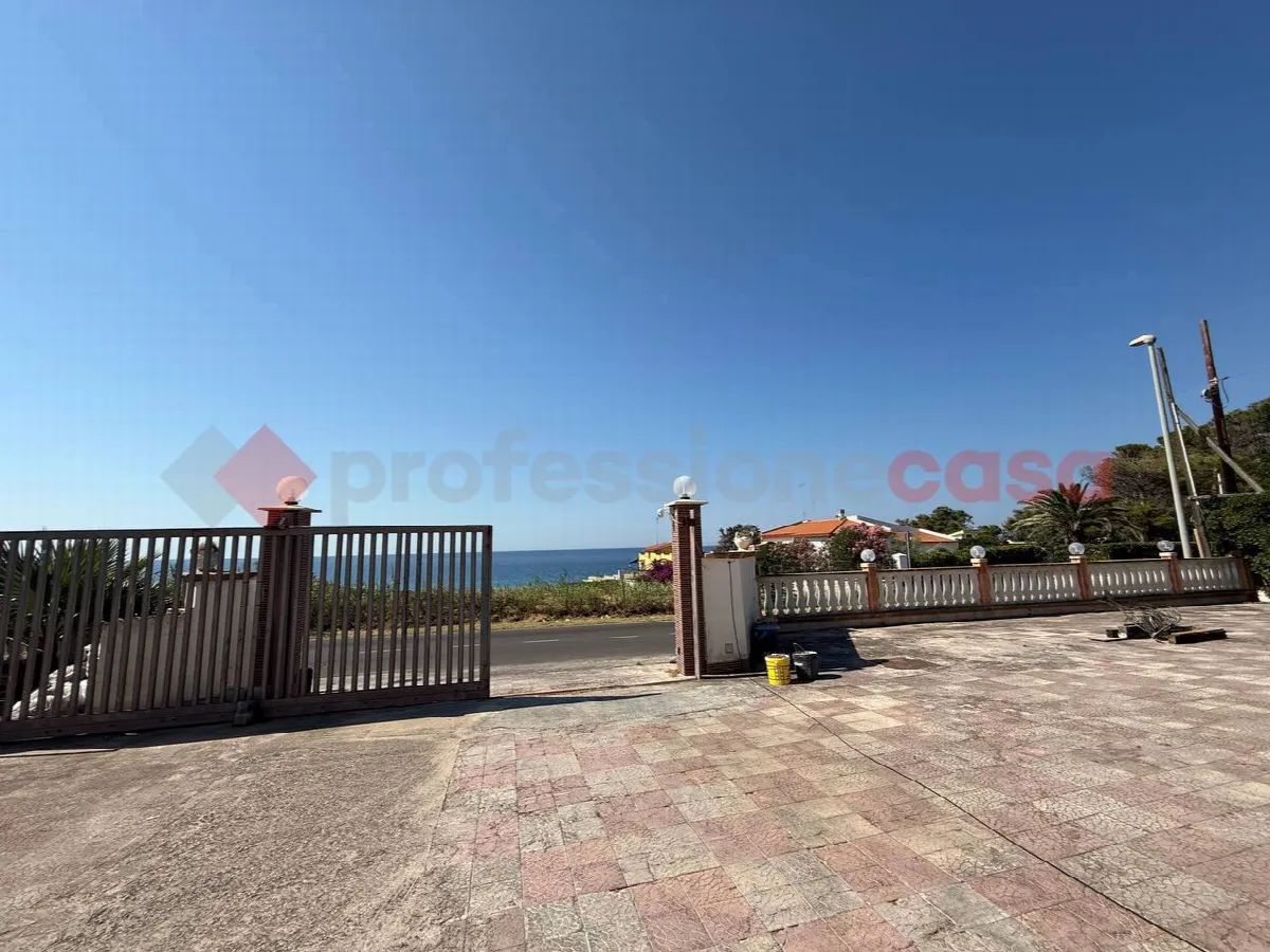 Villa in vendita a Leporano - foto 3