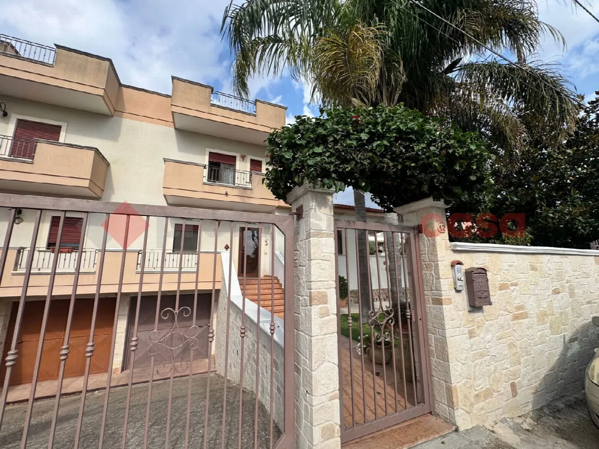 Villetta a schiera in vendita a Leporano - foto 2