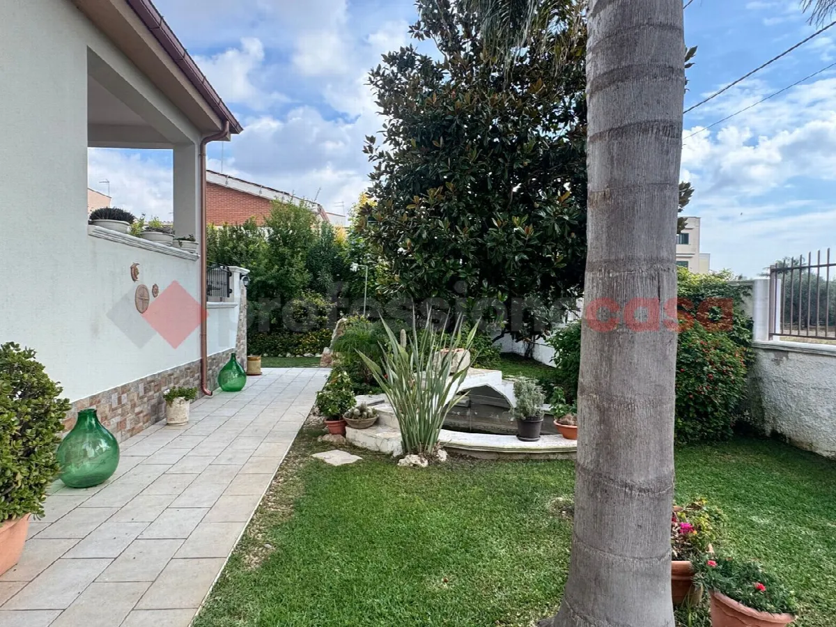 Villetta a schiera in vendita a Leporano - foto 4