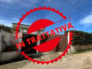 Villa in vendita a Pulsano - foto 1