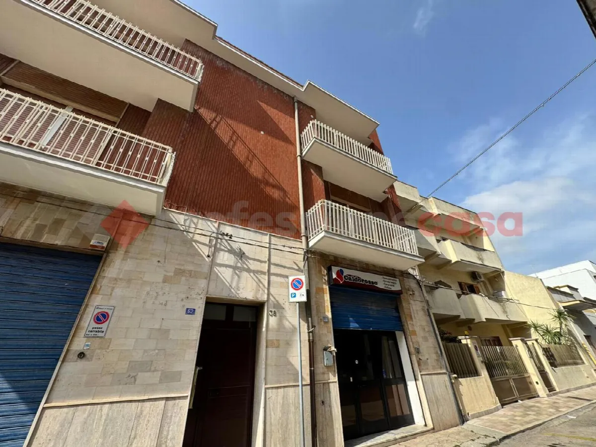 Stabile in vendita a Pulsano - foto 2
