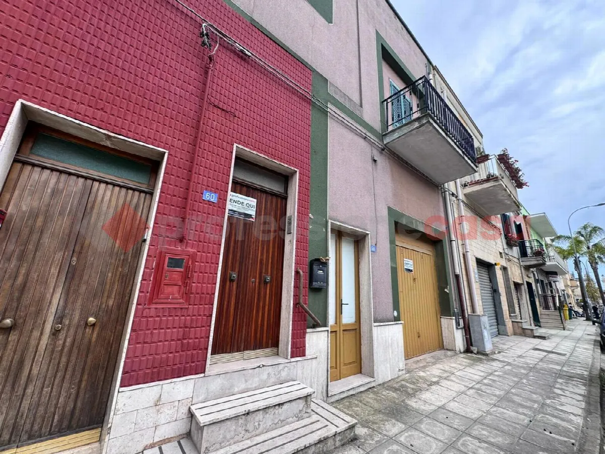 Casa indipendente in vendita a Pulsano - foto 1