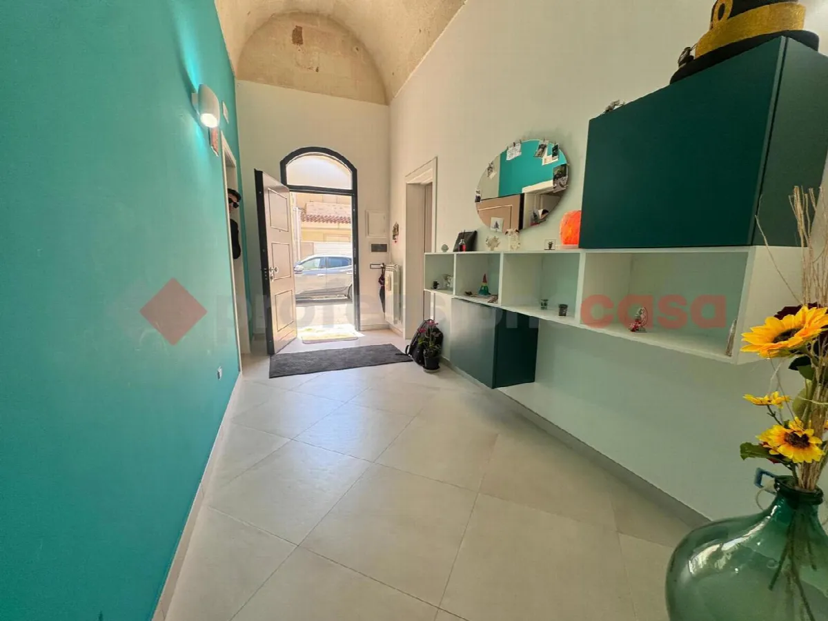 Casa indipendente in vendita a Pulsano - foto 2