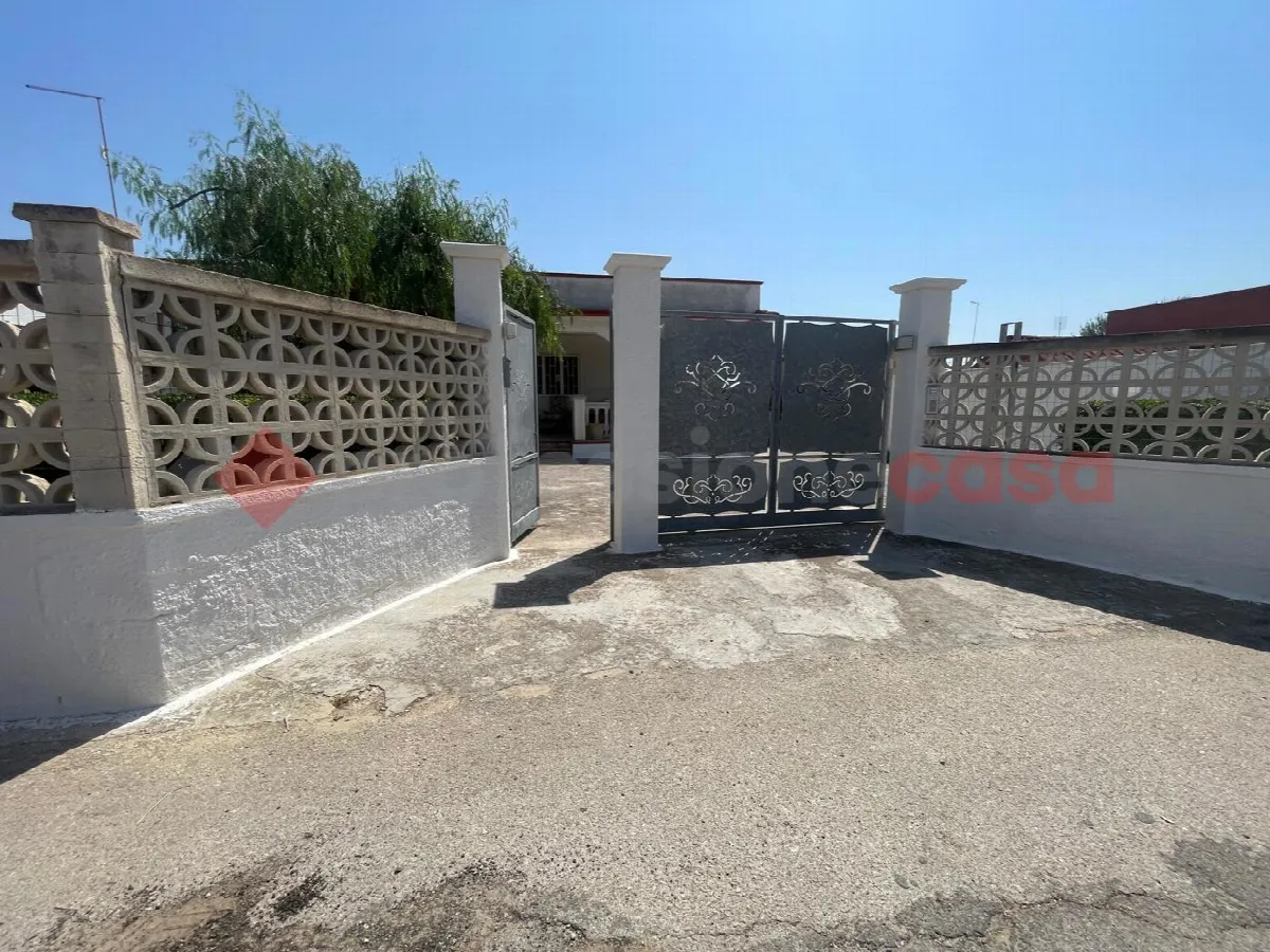 Villetta a schiera in vendita a Pulsano - foto 1