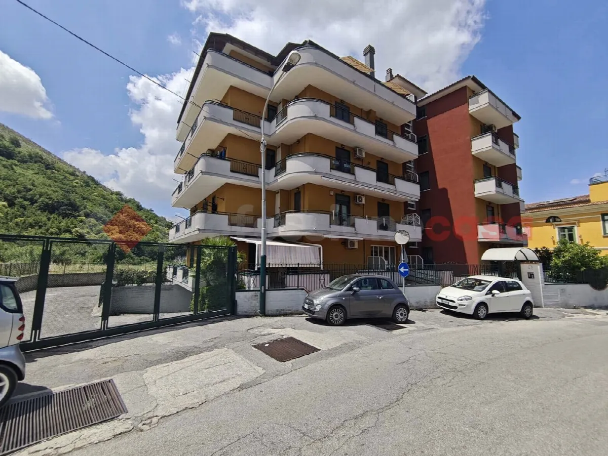 Rustico in vendita a Mercato San Severino - foto 1