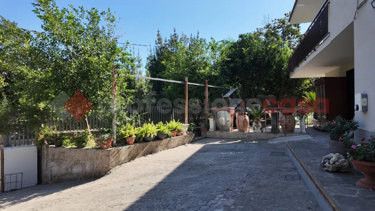 Casa indipendente in vendita a Nocera Superiore - foto 3