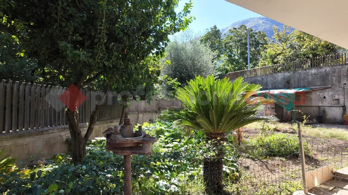 Casa indipendente in vendita a Nocera Superiore - foto 4