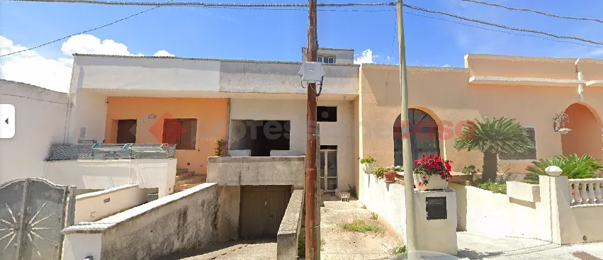 Casa indipendente in vendita a Uggiano la Chiesa - foto 1