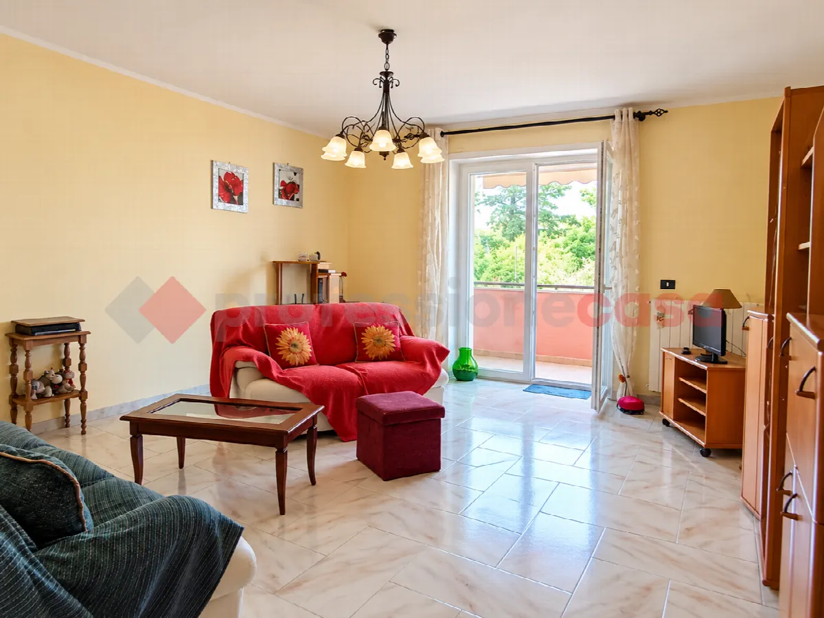 Casa indipendente in vendita a Carpignano Salentino - foto 3