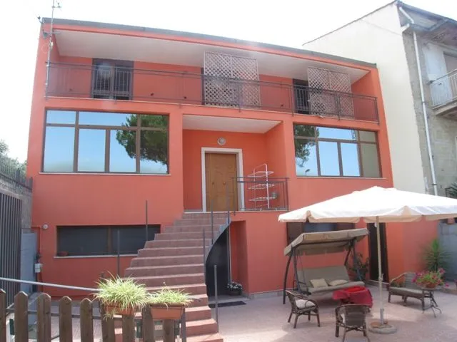 Villa in vendita a Battipaglia - foto 1